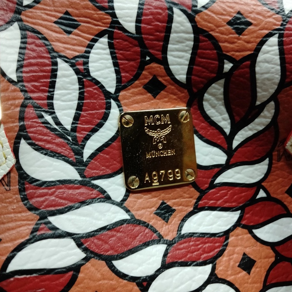 MCM x Craig Redman Limited Edition Top Zip Tote Multiple colors - Picture 9 of 9